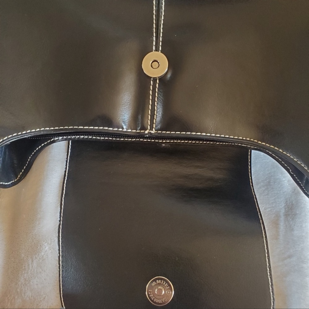 BLACK BAGUETTE FAUX LEATHER SHOULDER HANDBAG Y2K - Picture 4 of 8
